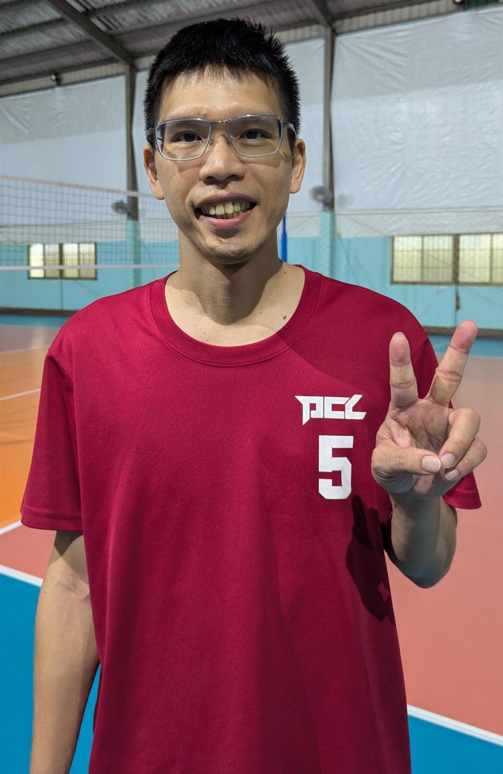 劉哲宏1.jpg